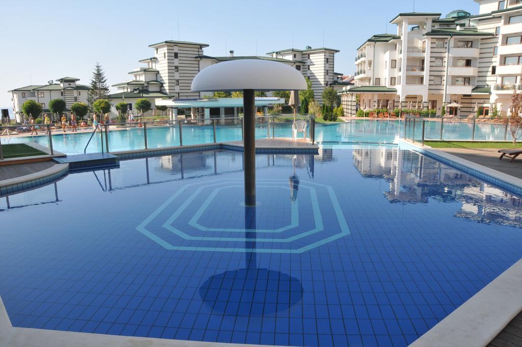 Kalina Private Apartments In Emerald Resort, Ravda Extérieur photo